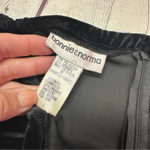 vintage bonnie & norma black velour full skirt sz large - Picture 5 of 8